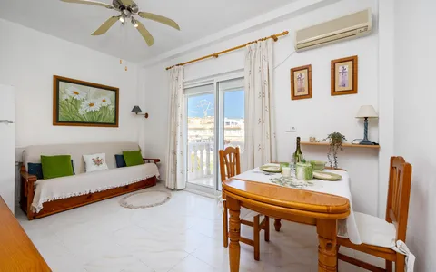 Apartment for sale in Orihuela Costa. Las Filipinas area, 2 bedrooms, 63 m², 2 bedrooms, 63 m² — €125000