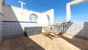 Buy bungalow in Torrevieja. Torretas area, 3 bedrooms, 158 m² - photo 2