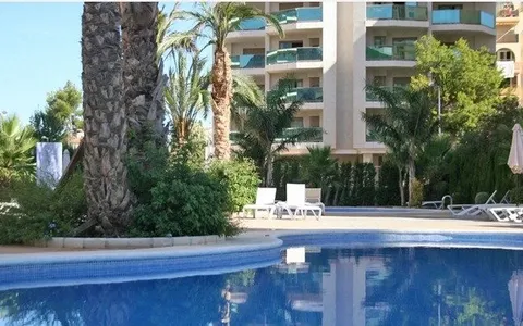 Piso en Calpe, España. Zona de la  Calalga, 2 dormitorios, 64 m2, 2 dormitorios, 64 m² — €295000