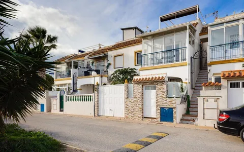 Kjøp bolig i Torrevieja, Spania. La Siesta - El Salado - Torreta area, 3 bedrooms, 65 m2