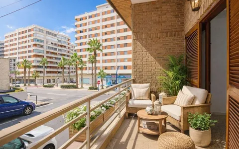 Osta Apartment Torrevieja, Espanja. Acequion area, 3 bedrooms, 105 m2