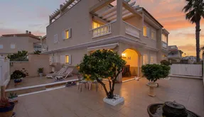 Eiendommer Orihuela Costa, Town house til salgs. Zeniamar-Horizonte-La Campana area, 3 bedrooms, 113 m2 - photo 6
