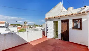 Kjøp Town house i Spania, Torrevieja. Calas blanca area, 6 bedrooms, 110 m2 - photo 4
