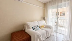 Kjøp Apartment i Torrevieja, Spania. Habaneras area, 2 bedrooms, 60 m2 - photo 2