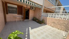 Kjøp eiendom i Torrevieja, Spania. Playa de los Naufragos area, 3 bedrooms, 53 m2 - photo 2