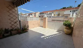 Kjøp eiendom i Torrevieja, Spania. Playa de los Naufragos area, 3 bedrooms, 53 m2 - photo 3
