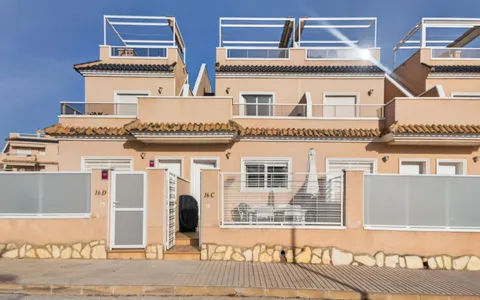 Kjøp bolig i Torrevieja, Spania. Los Balcones - Los Altos del Edén area, 3 bedrooms, 89 m2, 3 bedrooms, 89 m² — €349000