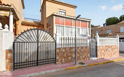 Kjøp bolig i Torrevieja, Spania. Los altos area, 3 bedrooms, 67 m2, 3 bedrooms, 67 m² — €215000