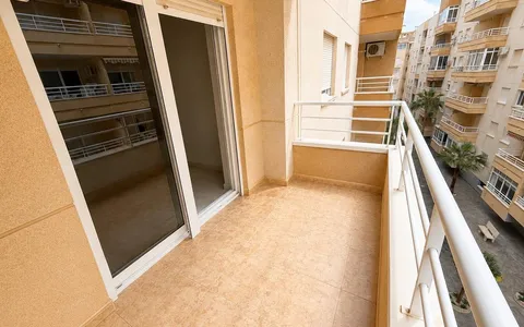 Torrevieja, Spania. Eiendommer. Estacion de autobuses area, 2 bedrooms, 70 m2
