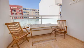 Property in Torrevieja. Centro area, 2 bedrooms, 60 m2 - photo 2