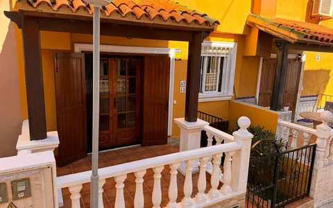 Town house kaufen in Spanien. Cabo cervera area, 2 bedrooms, 70 m2