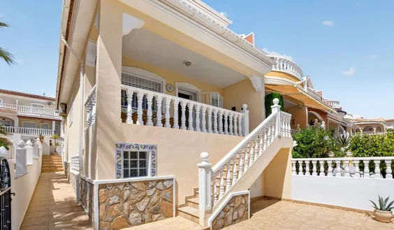 Buy real estate in Spain. Ciudad Quesada area, 3 bedrooms, 105 m2 - photo 1