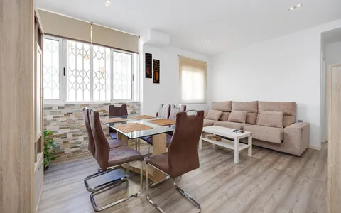 Apartment kaufen in Torrevieja, Spanien. Playa de los Locos area, 3 bedrooms, 65 m2