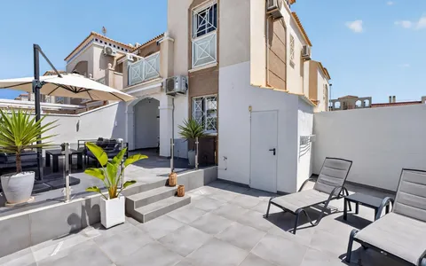 Bienes raíces en España, Torrevieja. Zona de la Aguas Nuevas, 2 dormitorios, 59 m2