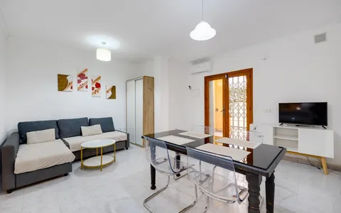 Torrevieja, real estate. Centro area, 2 bedrooms, 67 m2