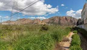 Comprar una vivienda en España. Zona de la Polígono Puente Alto, - photo 6