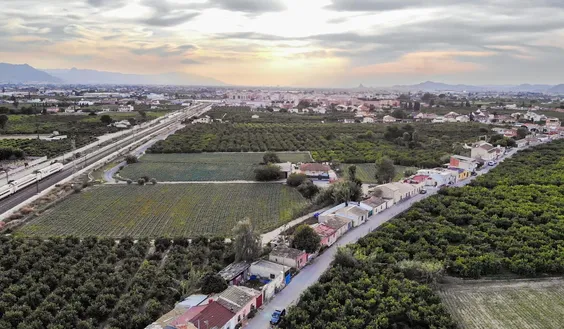 Comprar una propiedad en España. Zona de la Desamparados-Hurchillo-Torremendo, 5 dormitorios, 1122 m2 - photo 1
