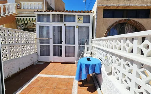 Bungalow in Torrevieja, Spain. Nueva Torrevieja area, 1 bedroom, 43 m2, 1 bedrooms, 43 m² — €134300