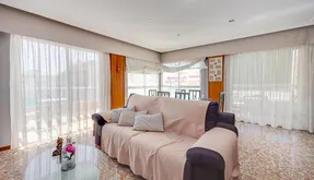 Torrevieja, real estate. Centro area, 4 bedrooms, 116 m2 - photo 2
