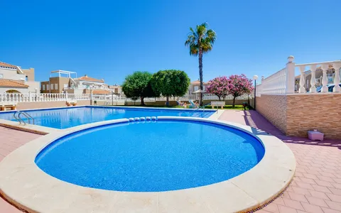 Property in Torrevieja. Aguas nuevas 1 area, 2 bedrooms, 78 m2, 2 bedrooms, 78 m² — €179900