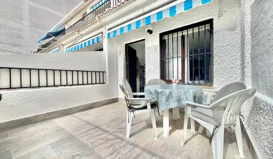 Torrevieja, España. Comprar un Ático. Zona de la Playa de los locos, 2 dormitorios, 91 m2 - photo 1