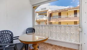 Bienes raíces Torrevieja, Piso en venta. Zona de la Playa del cura, 2 dormitorios, 59 m2 - photo 2