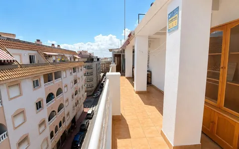 Real estate Torrevieja, Penthouse for sale. Estacion de autobuses area, 3 bedrooms, 85 m2, 3 bedrooms, 85 m² — €199900