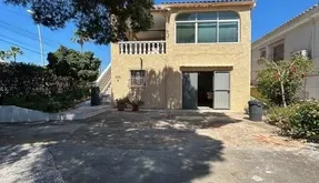 Buy an Town house in Spain, Torrevieja. Los balcones area, 3 bedrooms, 500 m2 - photo 4