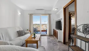 Buy an Apartment in Spain, Torrevieja. Los Frutales area, 2 bedrooms, 70 m2 - photo 2