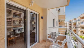 Real estate Torrevieja, Apartment for sale. Estacion de autobuses area, 2 bedrooms, 71 m2 - photo 2