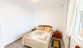 Buy an Apartment in Spain, Torrevieja. Playa del Cura area, 2 bedrooms, 90 m2 - photo 5