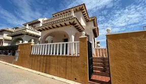Orihuela Costa, España. Comprar un Duplex. Zona de la Montezenia, 4 dormitorios, 120 m2 - photo 2