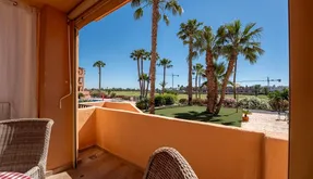 Comprar una vivienda en España. Zona de la Las Lomas del Rame-Bahía Bella, 2 dormitorios, 65 m2 - photo 2