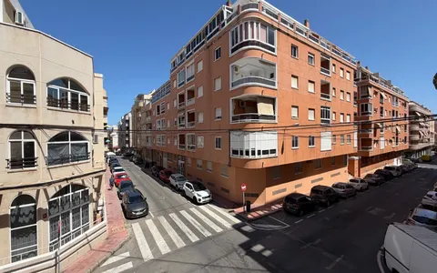 Torrevieja, Spain. Buy an Apartment . Centro area, 3 bedrooms, 112 m2