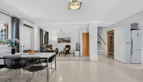 Property in Orihuela Costa. Zeniamar-Horizonte-La Campana area, 3 bedrooms, 200 m2 - photo 2