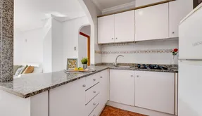 Property in Torrevieja. Calas blanca area, 2 bedrooms, 55 m2 - photo 4