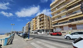Property in Torrevieja. Playa de los Locos area, 2 bedrooms, 66 m2 - photo 2