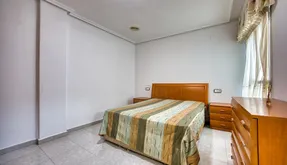 Buy an Apartment in Spain. Zona Centro area, 3 bedrooms, 103 m2 - photo 3