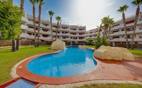 Buy an Apartment in Orihuela Costa, Spain. Playa Flamenca area, 4 bedrooms, 123 m2, 4 bedrooms, 123 m² — €194969