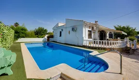 Real estate in Spain, Torrevieja. La Siesta - El Salado - Torreta area, 4 bedrooms, 212 m2 - photo 2
