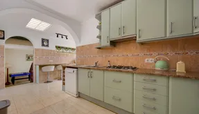 Real estate in Spain, Torrevieja. La Siesta - El Salado - Torreta area, 4 bedrooms, 212 m2 - photo 4