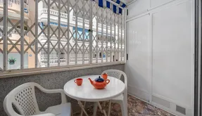 Property in Torrevieja. Playa de los Locos area, 2 bedrooms, 73 m2 - photo 4