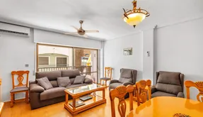 Buy an Apartment in Torrevieja, Spain. Paseo Maritimo area, 2 bedrooms, 90 m² - photo 5