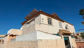 Town house for sale in Torrevieja, Spain. Carrefour area, 3 bedrooms, 150 m2 - photo 2