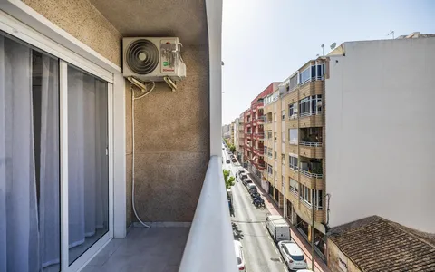 Apartament w Torrevieja, Hiszpania. Dzielnica Centro, 1 sypialnia, 42 m²