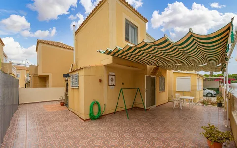 Torrevieja, Spain. Real Estate. Torretas area, 3 bedrooms, 74 m2