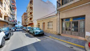 Torrevieja, Spain. Buy an Apartment . Paseo maritimo area, 3 bedrooms, 75 m2 - photo 4