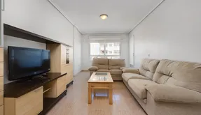 Property in Torrevieja. Centro area, 3 bedrooms, 129 m2 - photo 3