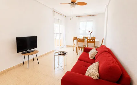 Buy an Apartment in Torrevieja, Spain. Parque de las Naciones area, 3 bedrooms, 89 m2, 3 bedrooms, 89 m² — €155900