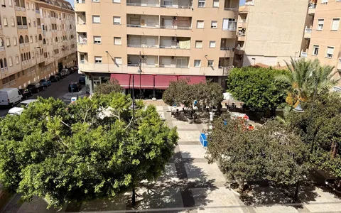 Buy an Apartment in Torrevieja, Spain. El Molino area, 2 bedrooms, 62 m2, 2 bedrooms, 62 m² — €135000